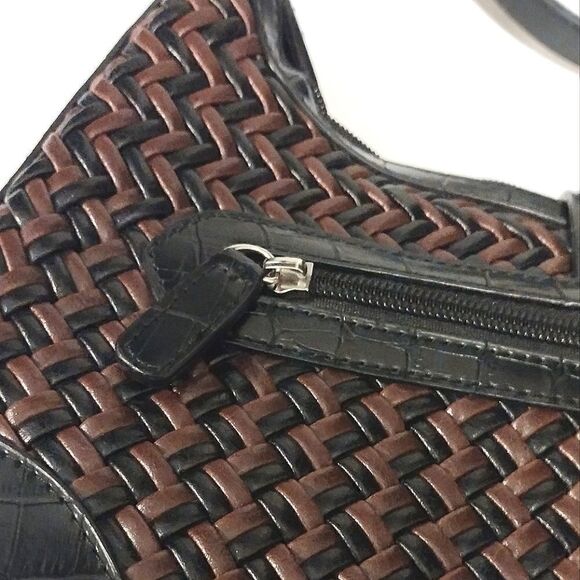 Coldwater Creek Shoulder Bag Brown and Black Woven Twist Lock Closure Purse - Picture 4 of 9